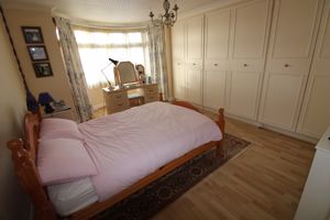 Bedroom- click for photo gallery